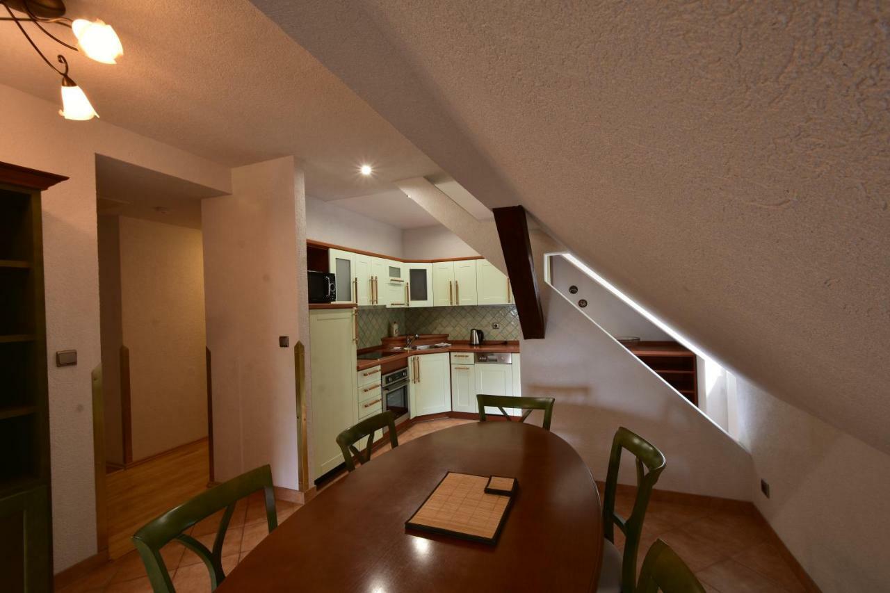 Sant Georg Garni Hotel มาเรียอานซเกลาซนี ภายนอก รูปภาพ